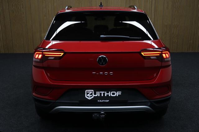 Volkswagen T-Roc 1.0 TSI Life | Adaptive-cruise | Parkeer-assistent | Parkeerhulp | Clima | Maps Navigatie | Full Led | LM Velgen | Apple Carplay & Android Auto