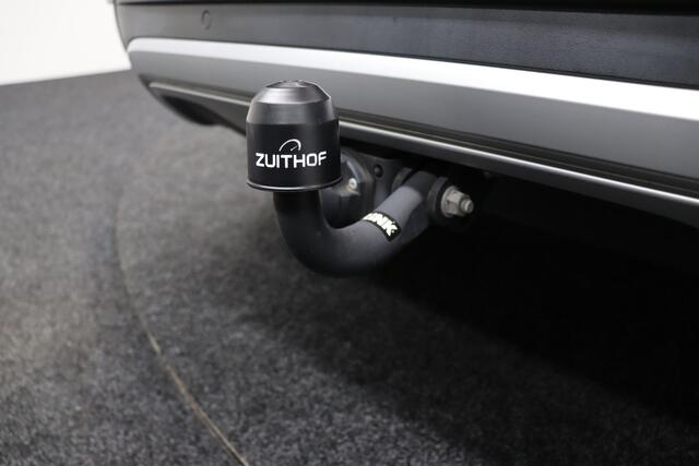 Volkswagen T-Roc 1.0 TSI Life | Adaptive-cruise | Parkeer-assistent | Parkeerhulp | Clima | Maps Navigatie | Full Led | LM Velgen | Apple Carplay & Android Auto