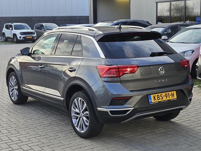 Volkswagen T-Roc 1.5 TSI Style Business Carplay Cam Stoelvw LM18