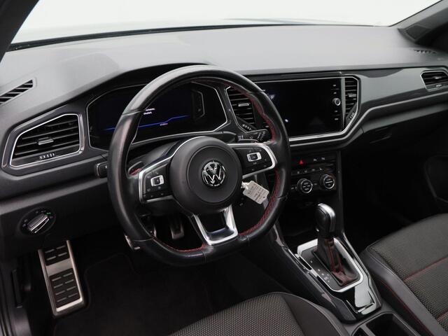 Volkswagen T-Roc 1.5 TSi 150 Pk Automaat Sport Business R-Line | Panoramadak | Adaptive Cruise | Climate Control | Stoelverwarming | Parkeersensoren | Bluetooth | Trekhaak | Navigatie | 19 Inch | 67.919 Km!!