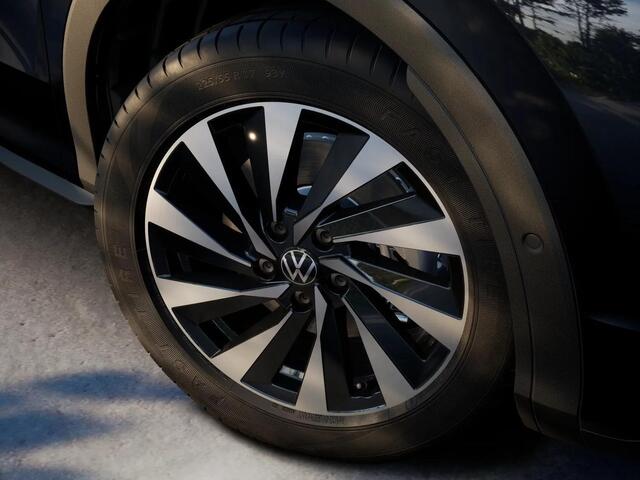 Volkswagen T-Roc Life First Edition 1.5 eTSI 85 kW / 116 PK SUV 7 v