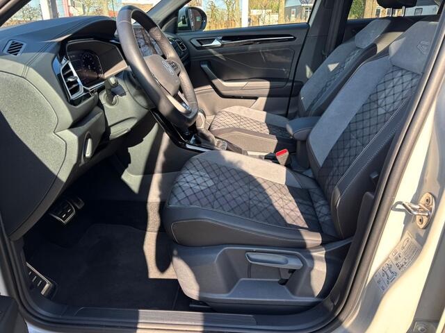 Volkswagen T-Roc 1.5 TSI R-Line Business+ IQ LIGHT | CAMERA | BLIND SPOT | ACC | STOEL- EN STUURVERWARMING