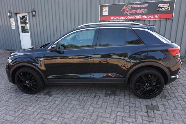 Volkswagen T-Roc 1.5 TSI Style Business Nav.Cruise.Pano.Clima.Pdc.19"Velgen