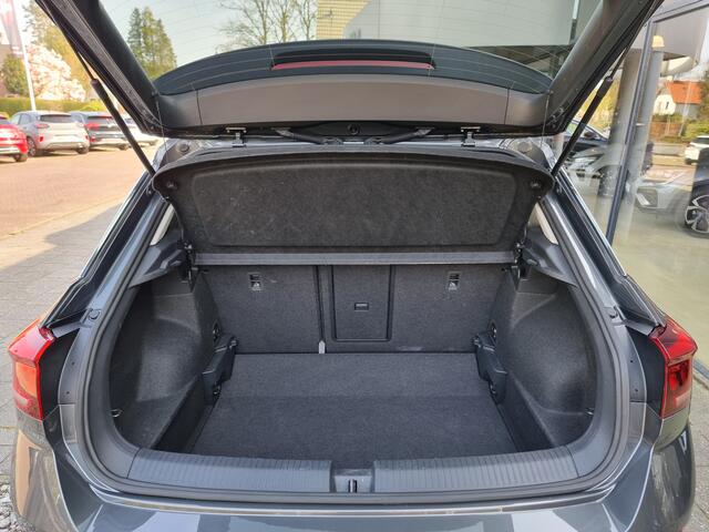 Volkswagen T-Roc 1.0 TSI Edition | Ad.cruise | Camera | 2025 | Fabrieksgarantie | Nieuwstaat!