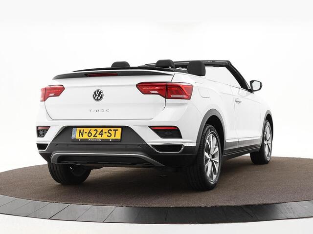 Volkswagen T-Roc Cabrio 1.5 TSI 150pk DSG Style · Apple/Android Car Play · Stoelverwarming · Alarm · Navigatie · P-Sensoren · 17'' Inch ·