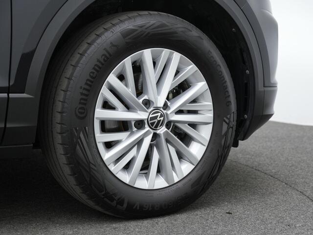 Volkswagen T-Roc 1.0 TSI 110 pk Style | Trekhaak | Navigatie | Adaptive Cruise | Parkeersensoren voor/achter