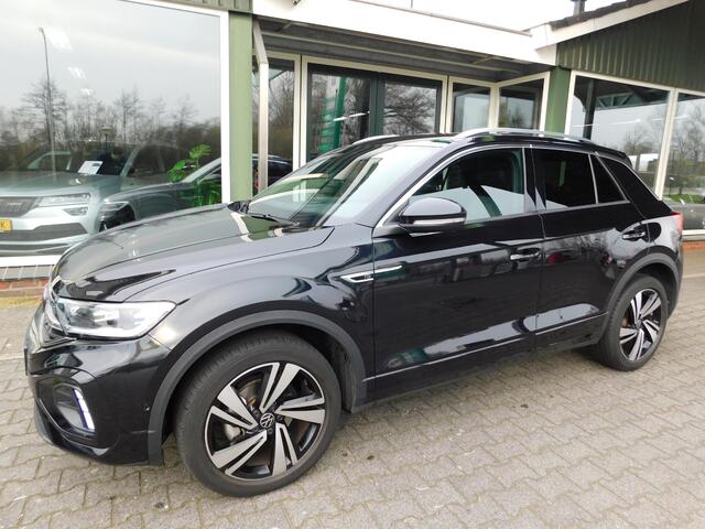 Volkswagen T-Roc 1.5TSI 150PK DSG R-LINE!! NL AUTO!! All-in Prijs!