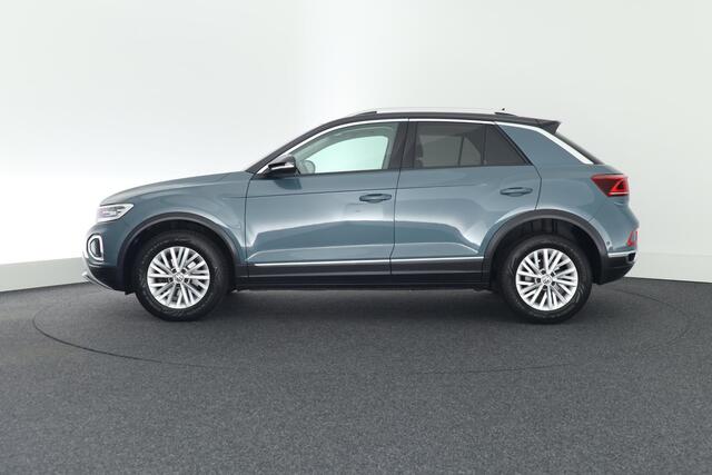 Volkswagen T-Roc 1.5 TSI 150pk Style Trekhaak Camera Led Keyless Stoelverwarming Virtual Cockpit App-Connect