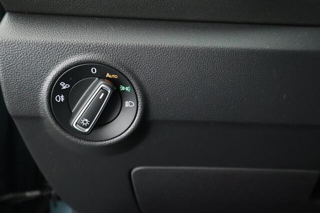 Volkswagen T-Roc 1.5 TSI 150pk Style Trekhaak Camera Led Keyless Stoelverwarming Virtual Cockpit App-Connect