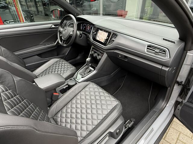 Volkswagen T-Roc Cabrio 1.5 TSI AUT. *!* 2x R-LINE *!* NAVI/ LUXE LEDER/ BEATS/ ACC/ 19 INCH/ MOONSTONE GREY *!*