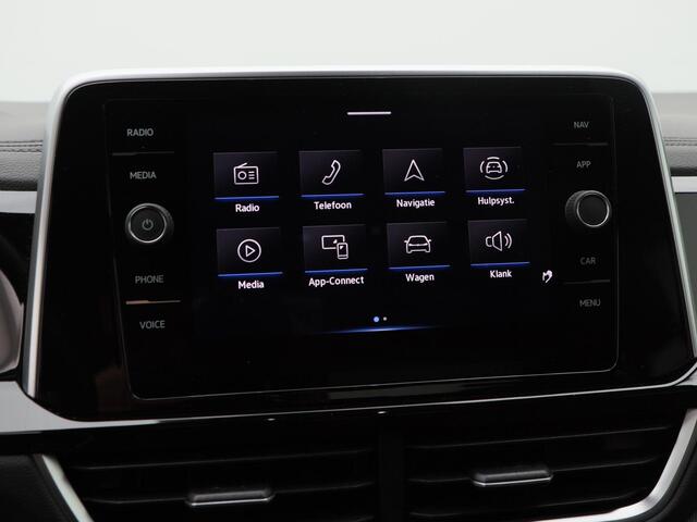Volkswagen T-Roc 1.5 TSi R-Line Business+ 150 Pk Automaat | Stoel/Stuur verwarming | Adaptive Cruise | Navigatie | CarPlay | Camera | 18 Inch | 13.144Km !!