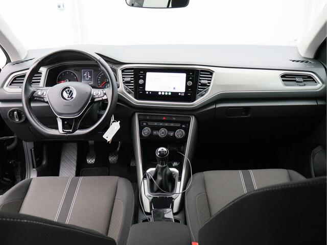 Volkswagen T-Roc 1.0 TSI Style/ lage km/ trekhaak!