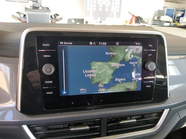 Volkswagen T-Roc 1.5 TSI Panodak | Vol Leer | Facelift | Virtual | Memory | Achteruitrijcamera | Carplay/Android | DCC |