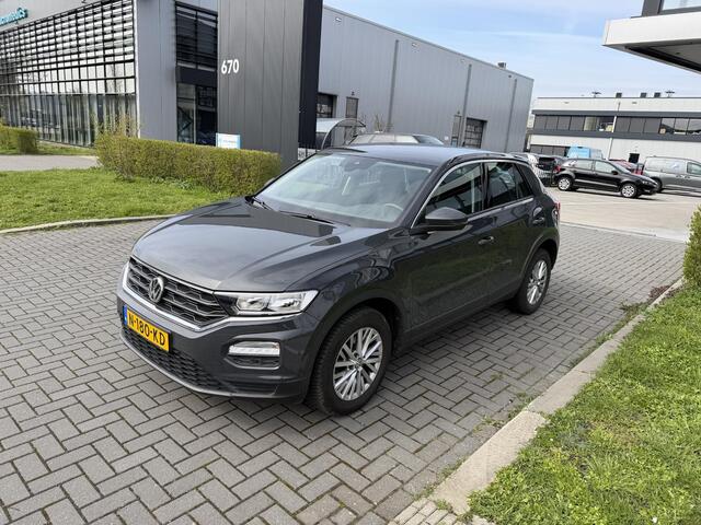 Volkswagen T-Roc 1.0 TSI Style Carplay, Stoelverwarming
