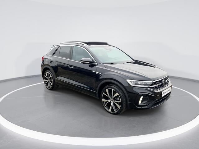 Volkswagen T-Roc 1.5TSI/150PK DSG R-Line · Panoramadak · Trekhaak · Camera + parkeersensoren · Stoelverwarming · Dodehoeksensor ·