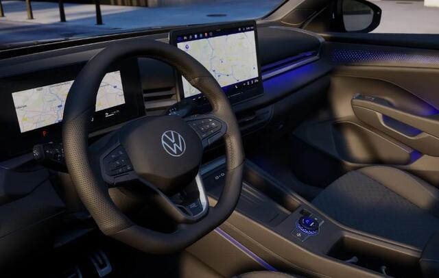 Volkswagen T-Roc 1.5 eTsi R-Line First Edition