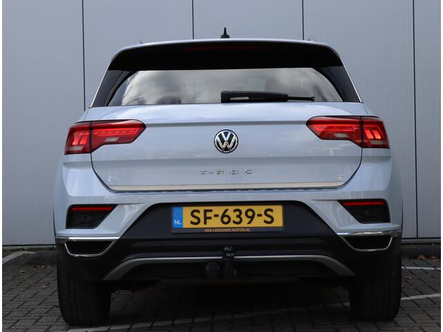 Volkswagen T-Roc 1.0 TSI Style | Camera | Trekhaak | Navigatie | Org. NL