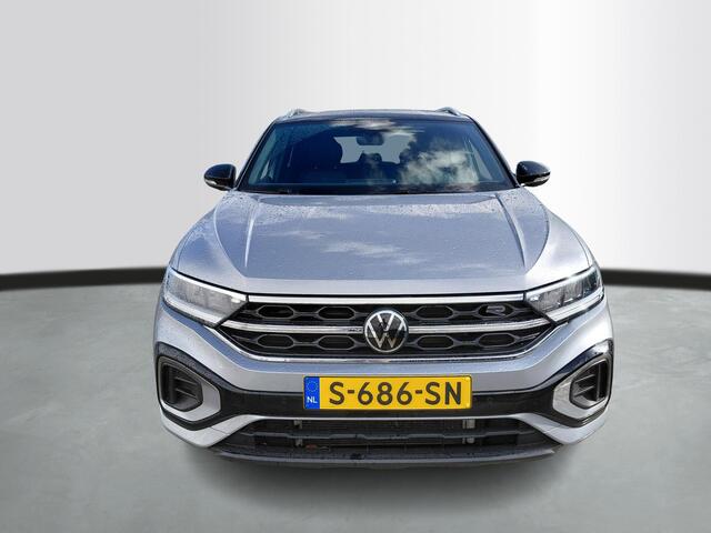 Volkswagen T-Roc 1.5 TSI R-Line | Multimedia | Sportpakket | Camera | 18" | binnenkort beschikbaar