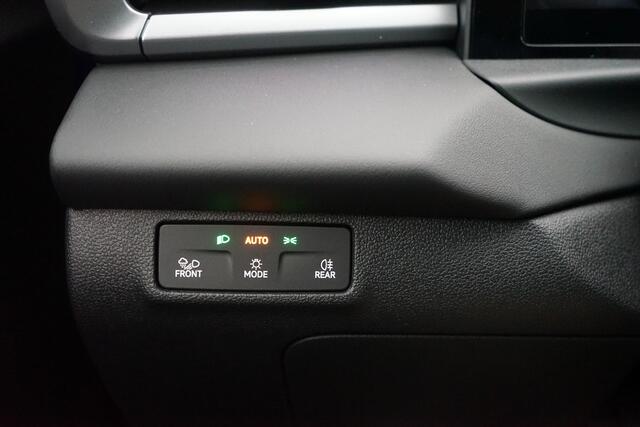 Volkswagen T-Roc 1.5 eTsi R-Line First Edition