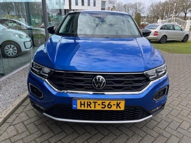Volkswagen T-Roc 1.5 TSI SPORT AUTOMAAT VITUAL CARPLAY AD CRUISE
