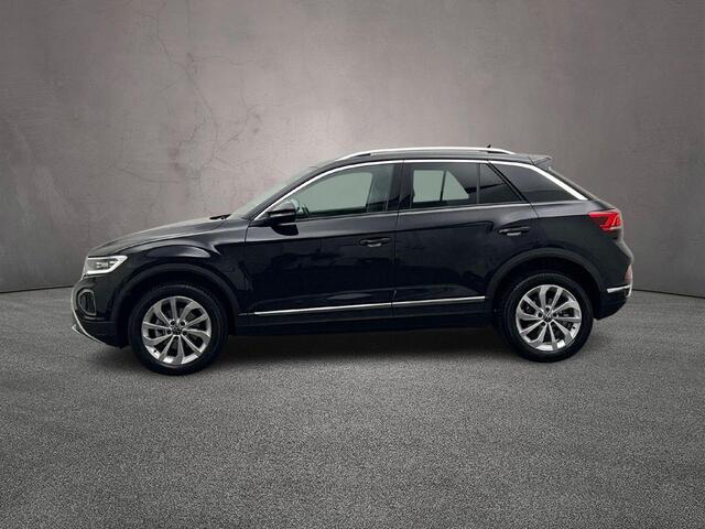 Volkswagen T-Roc Life Business 1.0 TSI 110pk Adaptive cruise control, Navigatie, LED koplampen, App connect, DAB, Radio, Airco, Stoelverwarming, Parkeersensoren