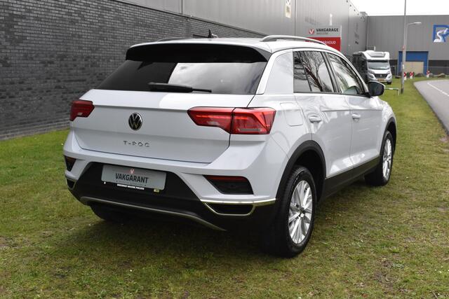 Volkswagen T-Roc 1.5 TSI Automaat Navi parkeer-camera