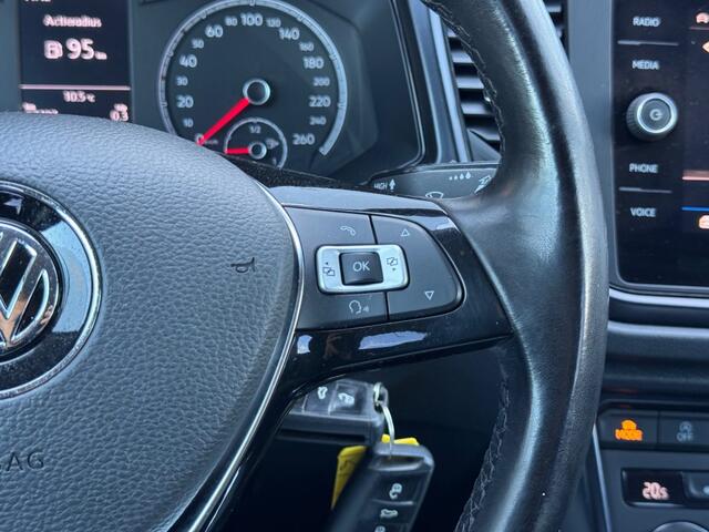 Volkswagen T-Roc 1.0 TSI Style - App Connect - stoelverwarming - climate control