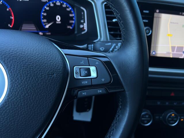 Volkswagen T-Roc 1.5 TSI 150PK Style Business CARPLAY | ADAPT.CRUISE | CAM | ELEK.A.KLEP | DIGI.DASHB | NAV | PDC | LMV