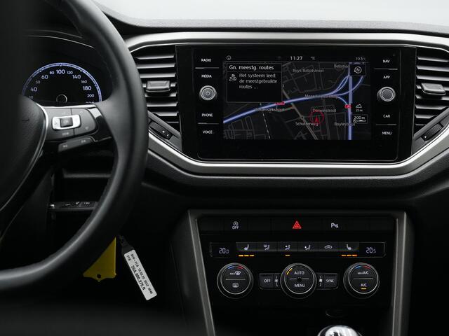 Volkswagen T-Roc 1.0 TSI 115 pk | Achteruitrijcamera | Stoelverwarming | Navigatie | Adaptive Cruise
