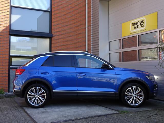Volkswagen T-Roc 2.0 TSI 190pk DSG 4M *Pano/Leer/Digi/Trekh/NL Auto*