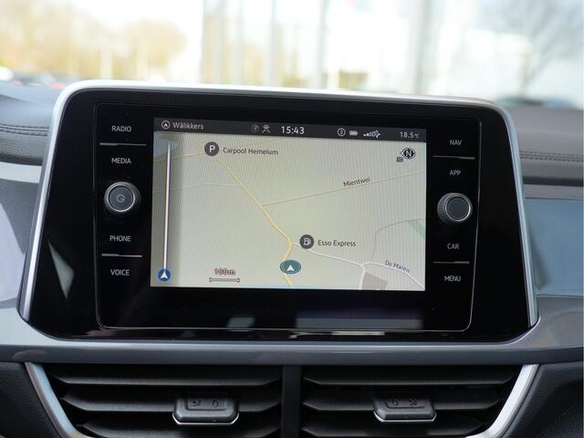 Volkswagen T-Roc 1.0 TSI Style | Trekhaak | Camera | Navigatie |