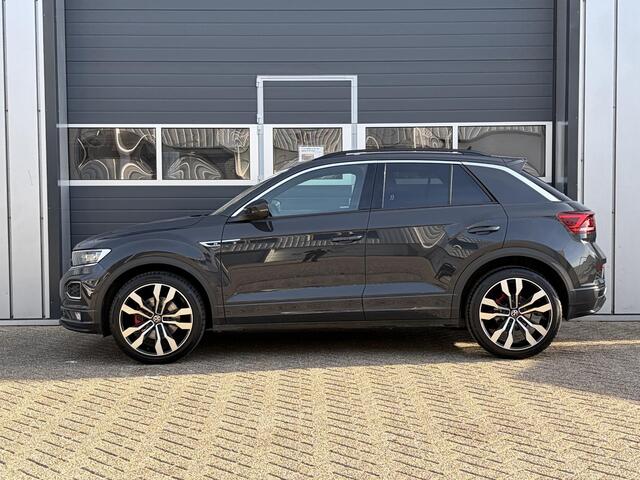Volkswagen T-Roc 1.5 TSI Sport Business R | 3x R Line | Keyless | Dodehoek | CarPlay | LED |