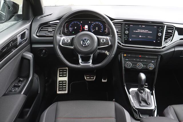 Volkswagen T-Roc 1.5 TSI Sport NL-Auto!! Pano I Trekhaak I Sport.Interieur
