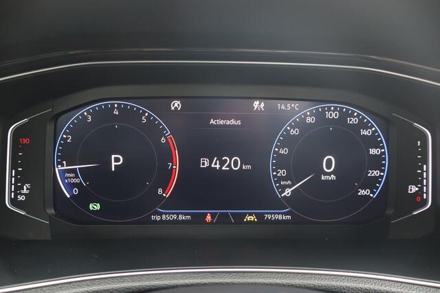 Volkswagen T-Roc 1.5 TSI Sport NL-Auto!! Pano I Trekhaak I Sport.Interieur