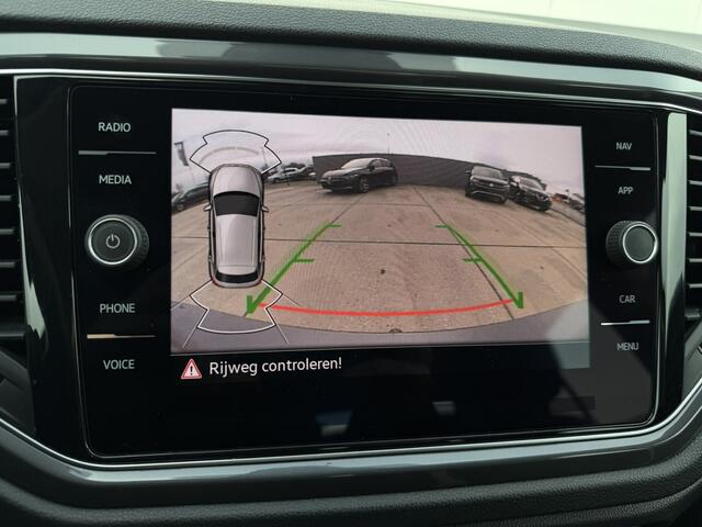Volkswagen T-Roc 1.5 TSI Sport LED | Trekhaak | Carplay | Camera | Virtual Cockpit | PDC