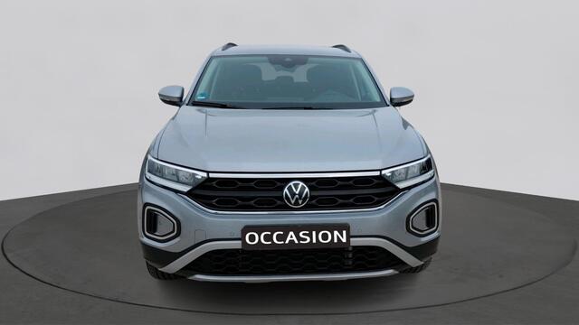 Volkswagen T-Roc 1.5 TSI Automaat Life Edition | Camera | Climatronic | 17" | VERWACHT |