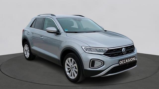 Volkswagen T-Roc 1.5 TSI Automaat Life Edition | Camera | Climatronic | 17" | VERWACHT |