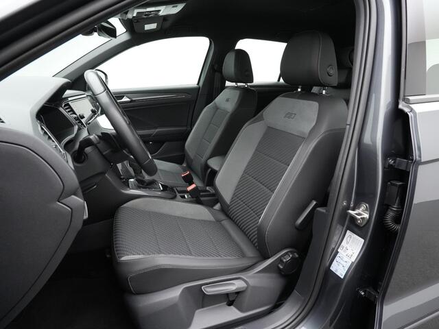 Volkswagen T-Roc 1.5 TSI 150 pk DSG Sport Business R / R-Line | Trekhaak | Achteruitrijcamera | Navigatie | Adaptive Cruise | Digital Cockpit Pro