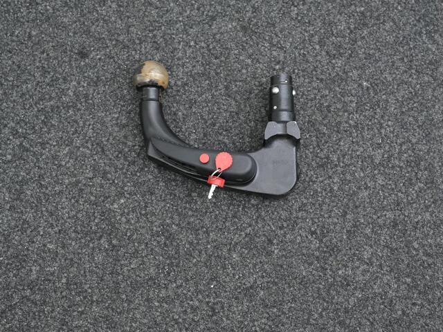 Volkswagen T-Roc 1.5 TSI 150 pk DSG Sport Business R / R-Line | Trekhaak | Achteruitrijcamera | Navigatie | Adaptive Cruise | Digital Cockpit Pro