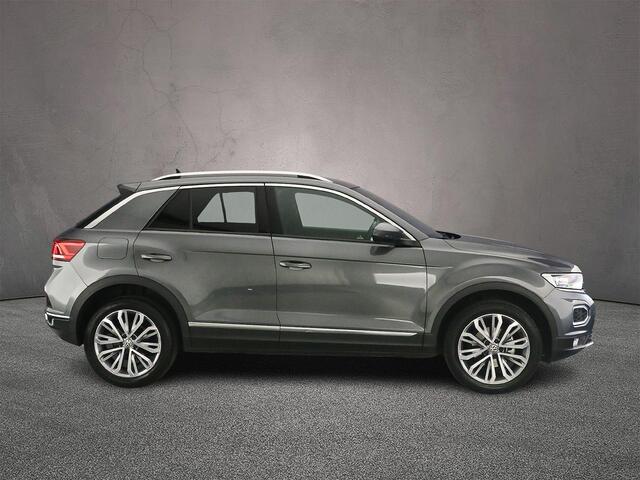 Volkswagen T-Roc Sport 1.5 TSI 150pk DSG Automaat Adaptive cruise control, Elektrische achterklep, Achteruitrijcamera, Navigatie, LED koplampen, Parkeersensoren