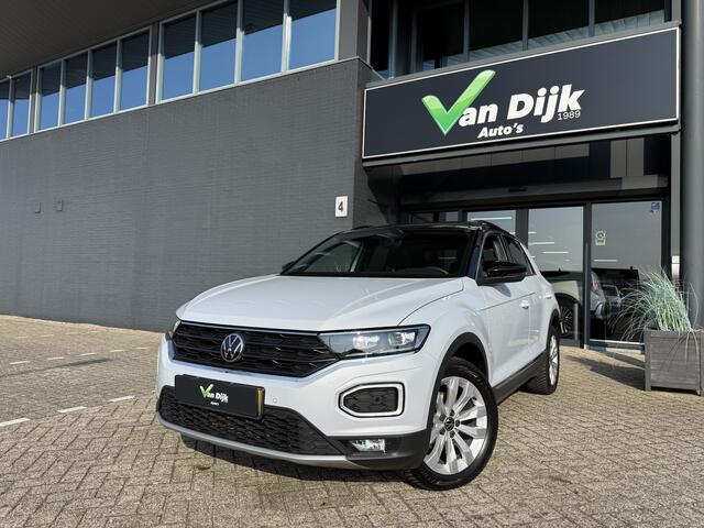 Volkswagen T-Roc 1.5 TSI Sport Panodak Navi Camera El.Klep Trekhaak