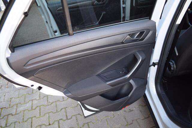 Volkswagen T-Roc 1.5 TSI Sport