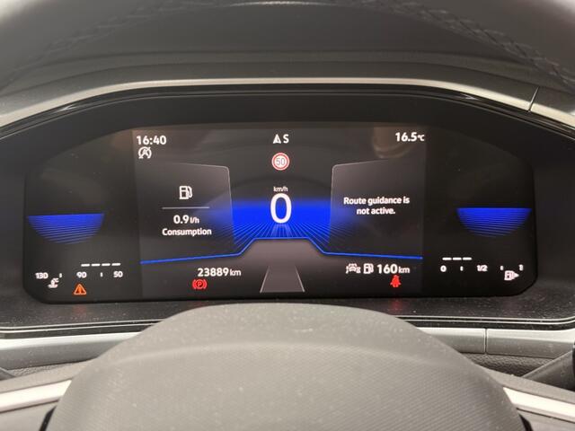 Volkswagen T-Roc 1.0 TSI Life | Virtual | ACC | Airco