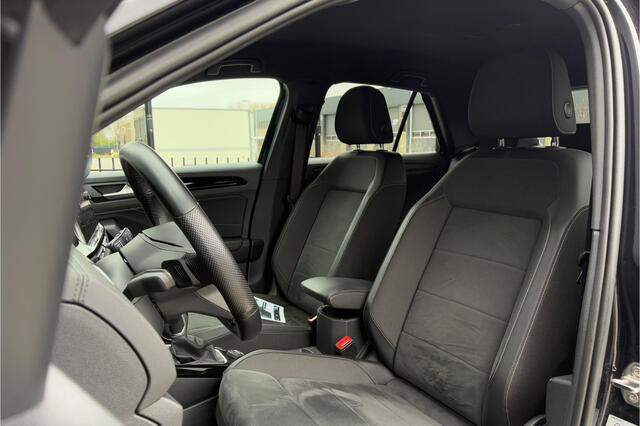 Volkswagen T-Roc 2.0 TSI 4Motion 190pk - 2x R-line - IQ Matrix LED - Trekhaak - Virtual cockpit - Navigatie - Camera - Rijklaar