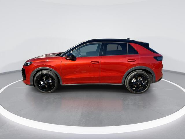 Volkswagen T-Roc 1.5 eTSI R-Line First Edition (360° Camera, Schuif-kanteldak, Elektrische achterklep, etc.)