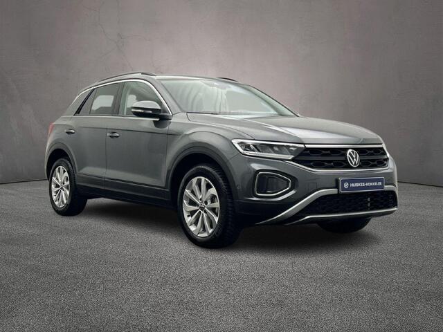 Volkswagen T-Roc Life Edition 1.5 TSI 150pk DSG Automaat Adaptive cruise control, Achteruitrijcamera, LED koplampen, App connect, Parkeersensoren, Airco, DAB, Radio