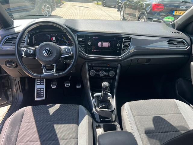 Volkswagen T-Roc 1.5 TSI R-Line virtual cockpit, camera, stoelverw, cruise