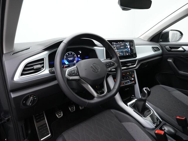 Volkswagen T-Roc 1.0 TSI 115 pk Life Goal Edition | Adaptive Cruise | Stoelverwarming | Side Assist | Navigatie | Parkeersensoren voor/achter