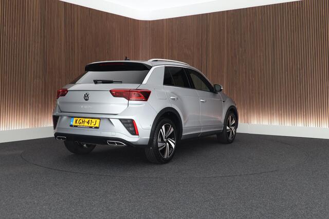 Volkswagen T-Roc 1.5 TSI 150pk DSG R-Line Edition Camera Stoelverwarming Keyless Adaptive Cruise Virtual Cockpit