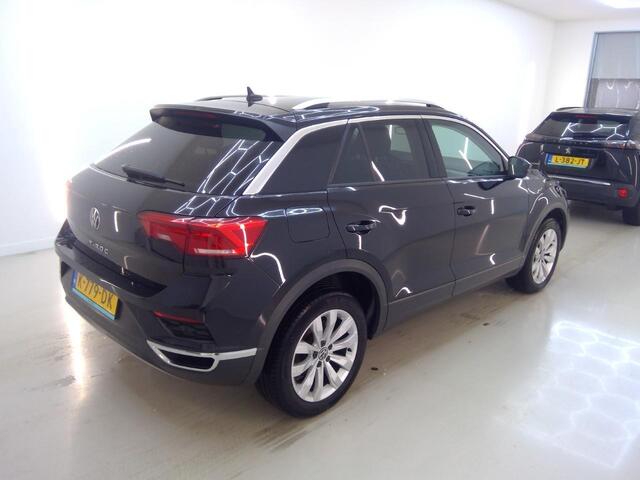Volkswagen T-Roc 1.5 TSI Style Business